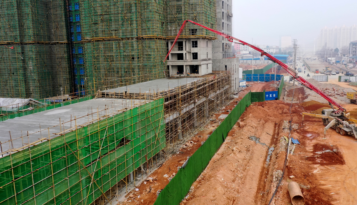 吕四连住宅小区项目C商业屋面板砼浇筑（李原超摄）.jpg